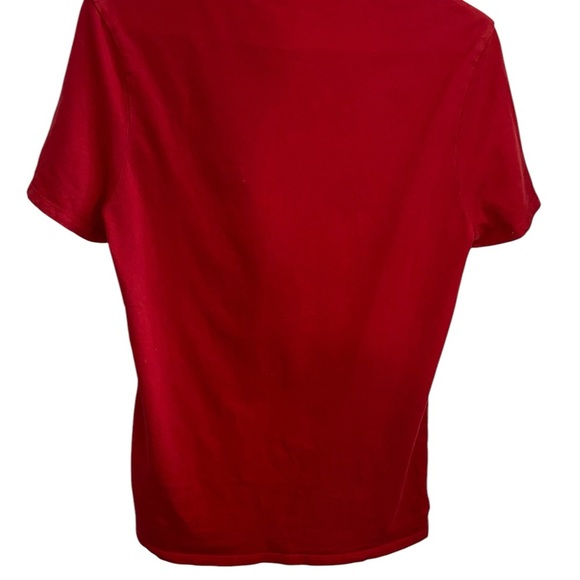 Guess 90s slim fit red tee with triangle patch logo - Picture 5 of 11